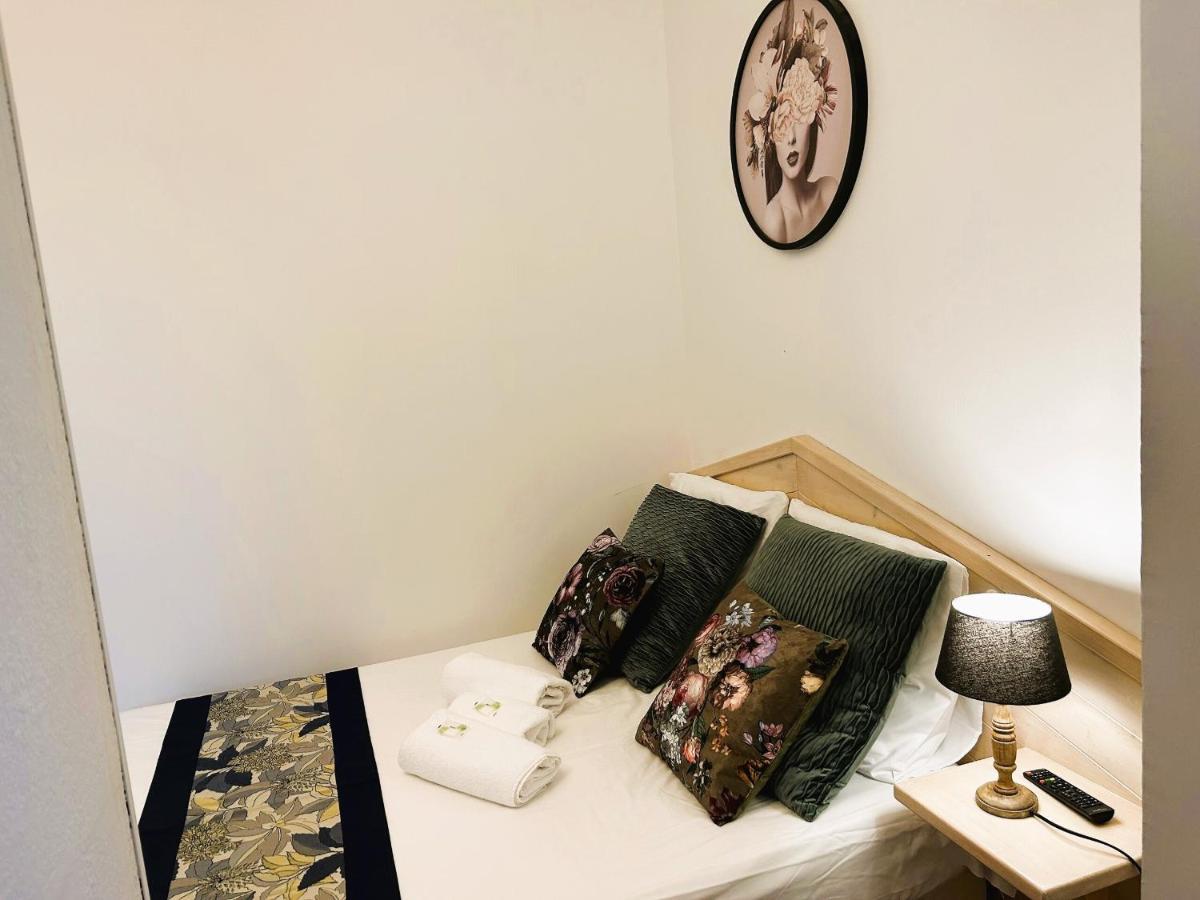 Gabrielle Hotel Aiguines Δωμάτιο φωτογραφία