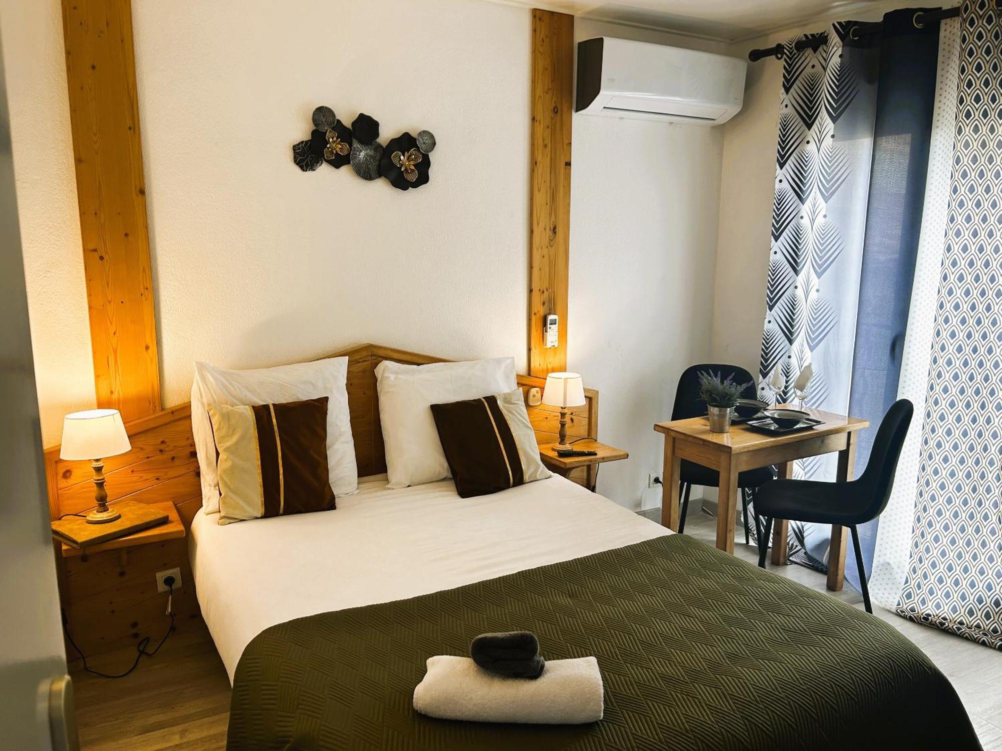 Gabrielle Hotel Aiguines Δωμάτιο φωτογραφία